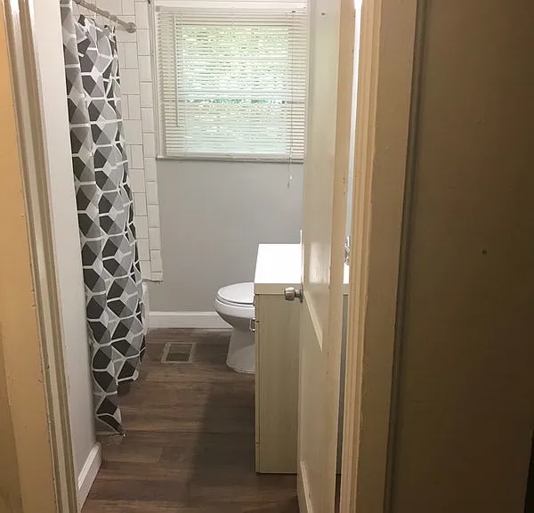 2059 Detroit Ave NW — Photo 5