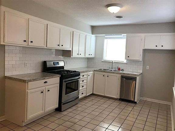 5th image of 1318 Mimosa Dr