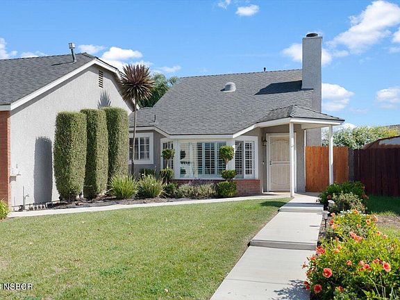 3rd image of 2442 Country Club Village Dr