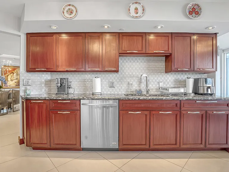 5200 N Ocean Dr #1902 — Photo 17