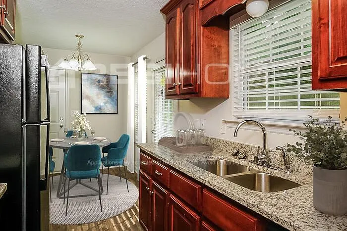 133 Ann Bradley Dr — Photo 3