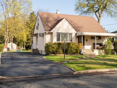 1120 Georgian Dr, Linden, NJ, 07036