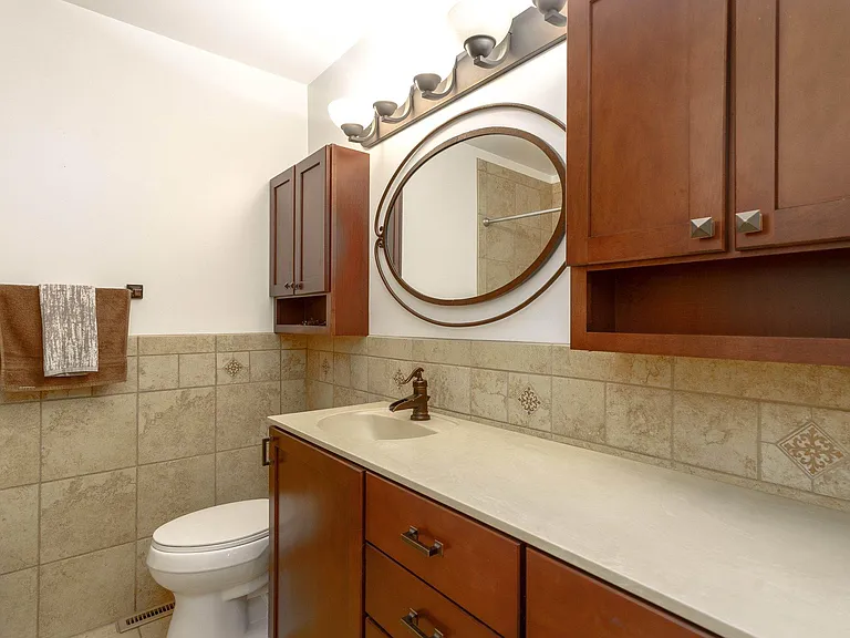 2611 Colby Dr — Photo 29