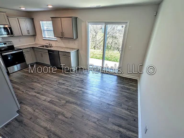 34 Virginia Commons Dr — Photo 4