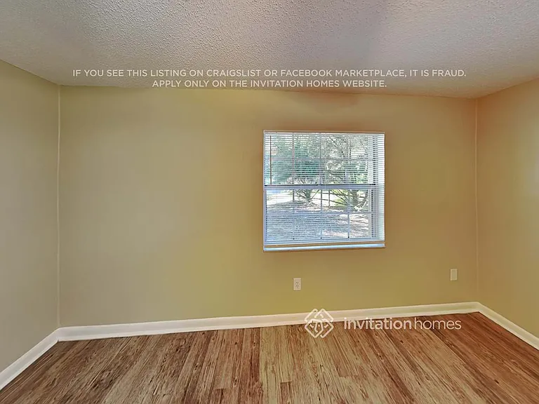 340 Micanopy Ct — Photo 12