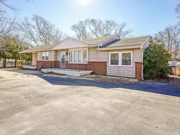 246 W Jimmie Leeds Rd, Galloway, NJ 08205