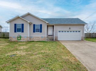 104 Velvet Trl, Oak Grove, KY 42262