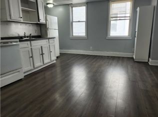 4 Shawmut St #1, Worcester, MA 01609