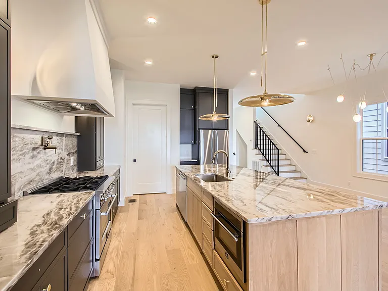 433B Croley Dr — Photo 6