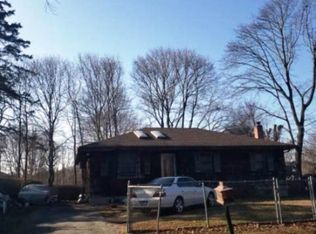 150 Bellport Ave, Bellport, NY 11713