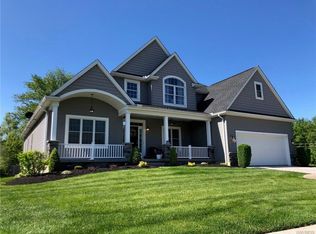 9 S Rockingham Way, Buffalo, NY 14228