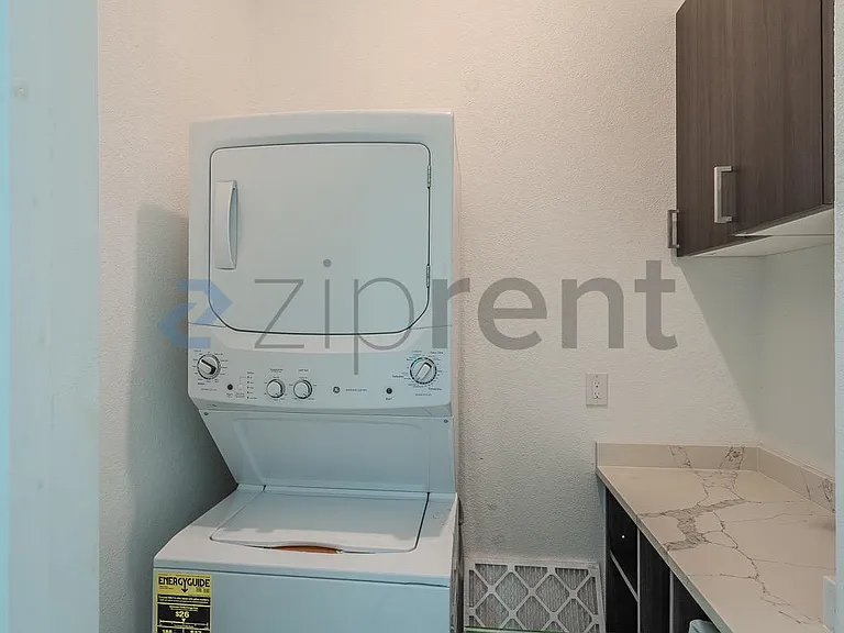 4123 Avenue M 1/2 — Photo 25