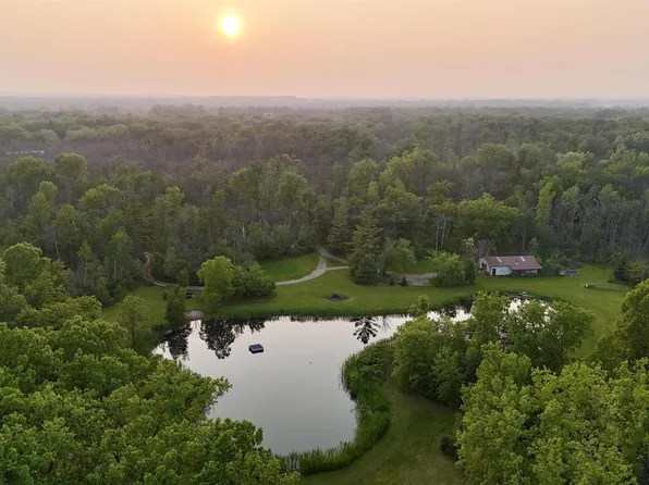 5450 North Gillett Street, Appleton, WI 54913