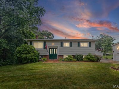 3200 Ridgeway Ave, Godfrey, IL, 62035