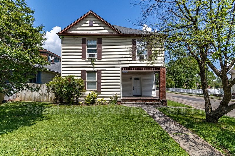 1st image of 1401 Hannah Ave #1