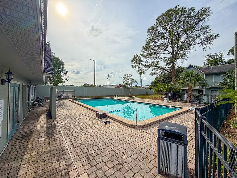 4411 SW 34th St #1006 — Photo 27