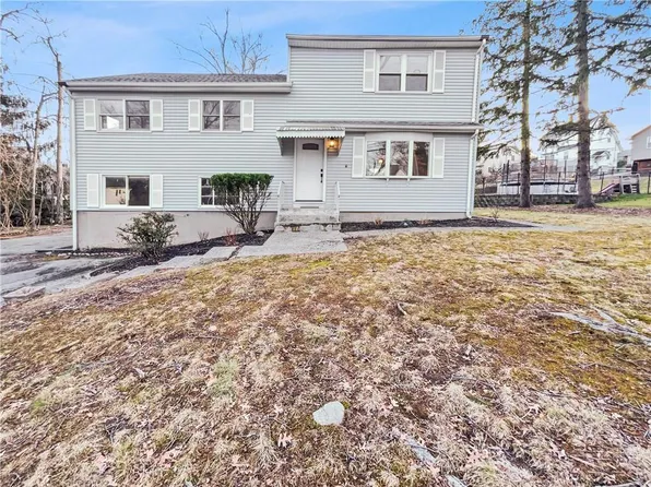 294 Orangeburg Road, Pearl River, NY 10965
