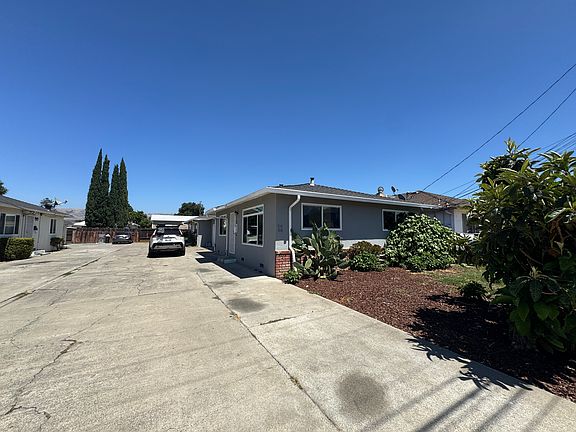 3rd image of 86 Eastwood Ct
