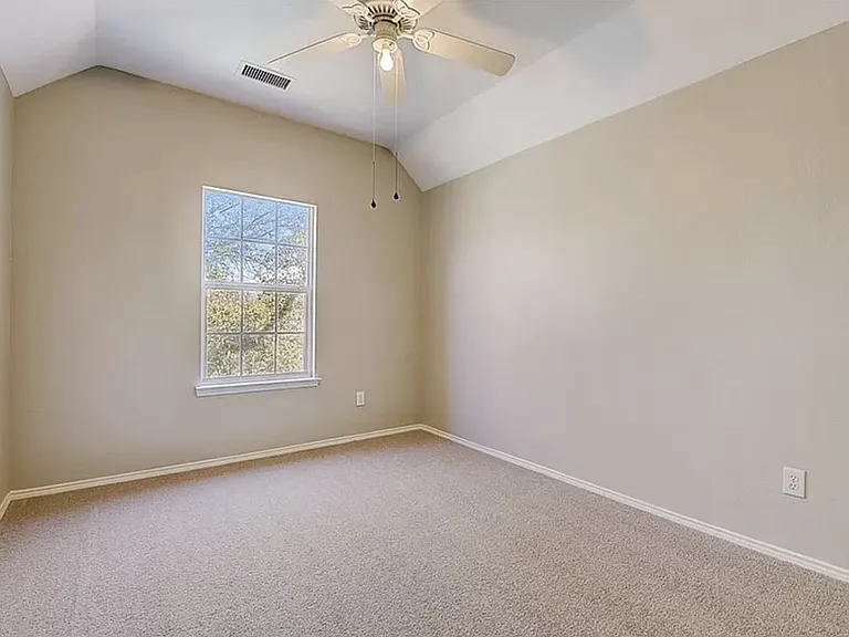 1516 Cedar Brook Ct — Photo 25