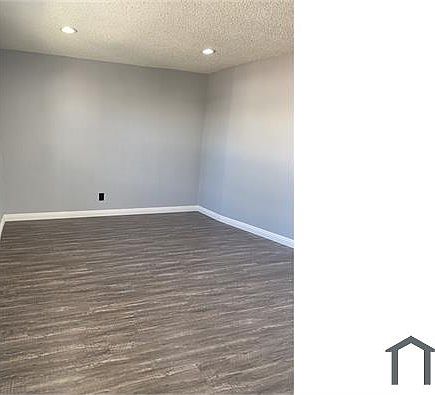 3rd image of 838 E Imperial Hwy APT 4