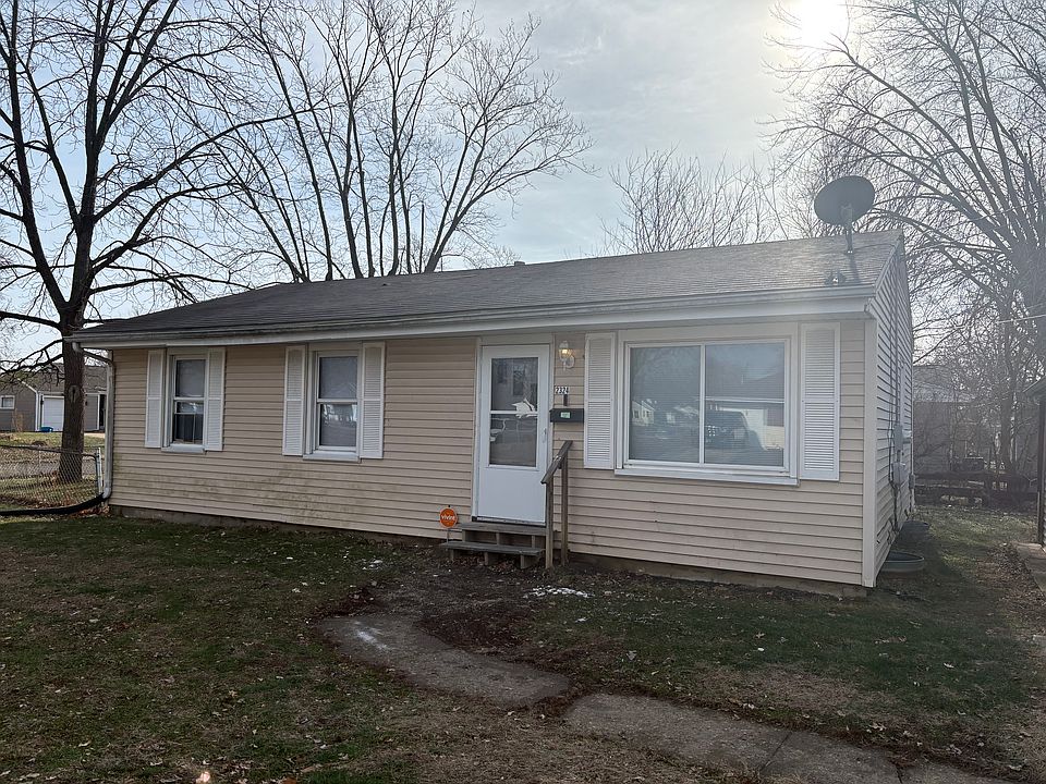 1st image of 2324 W Gilbert Ave