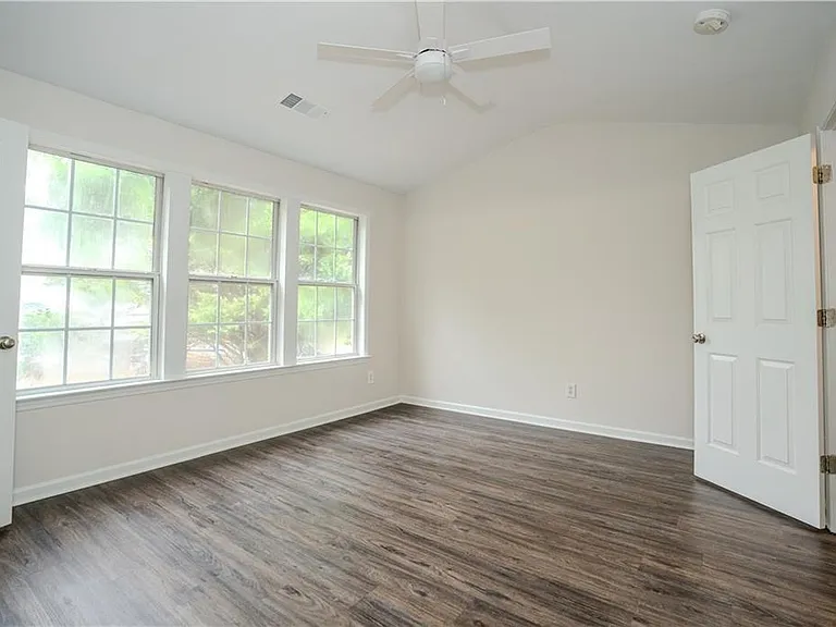 4645 Valais Ct #109 — Photo 11