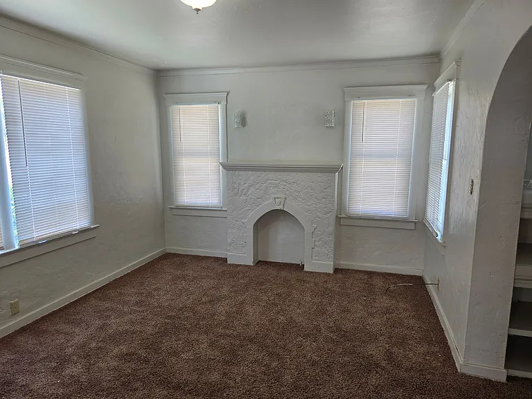 630 Eye St — Photo 4