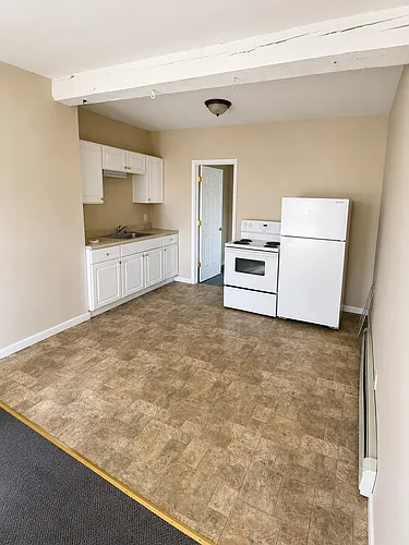 532 Main St #11 Photo 1