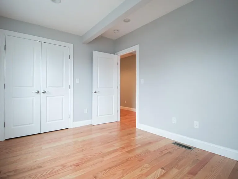 11 Hicks Ave #1 — Photo 3