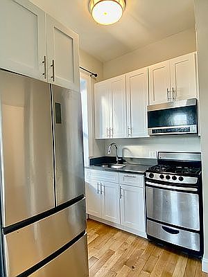 3rd image of 361 Ocean Ave APT D4