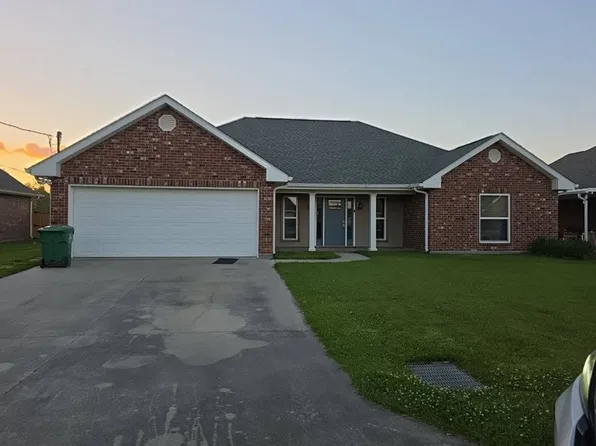 318 Aspen Dr, Raceland, LA 70394