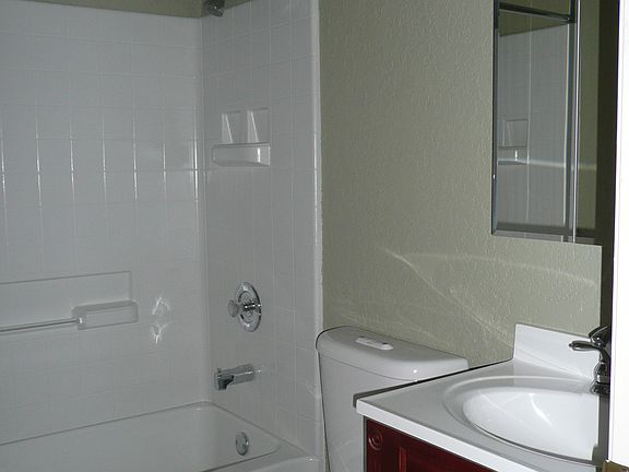 2nd image of 438 Wimberly Blvd