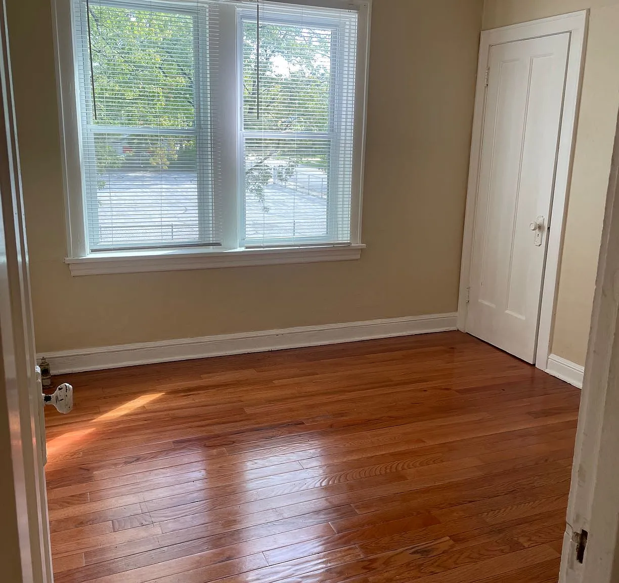 1 bed, 750 sqft, $1,150 — Photo 1