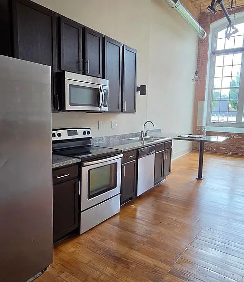 DRAYTON MILLS LOFT APARTMENTS — Photo 167