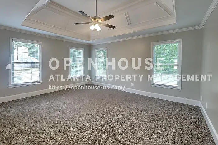1907 Ascot Ter NW — Photo 10