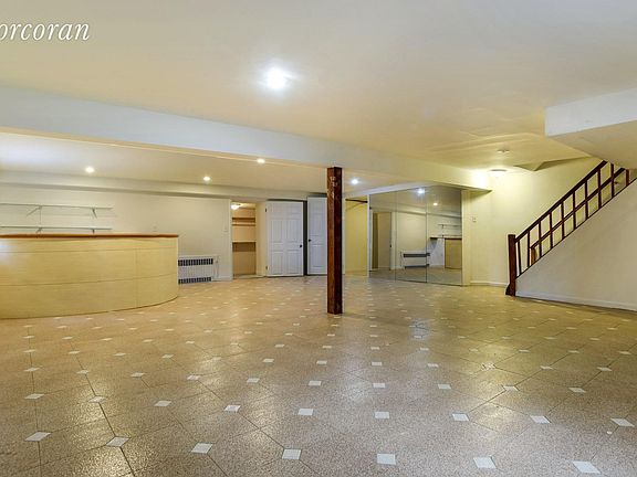 4th image of 8405 164th Ave