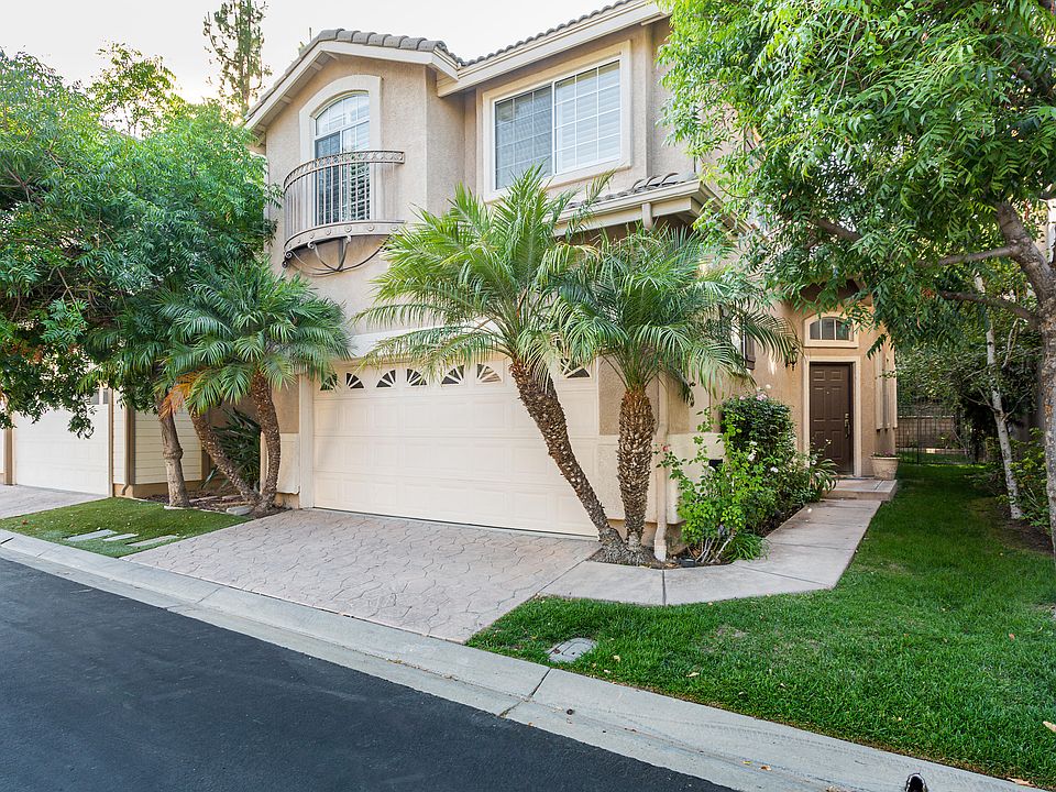 1st image of 2945 Capella Way