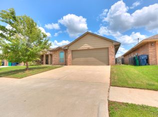 19908 Vivace Ct, Edmond, OK 73012