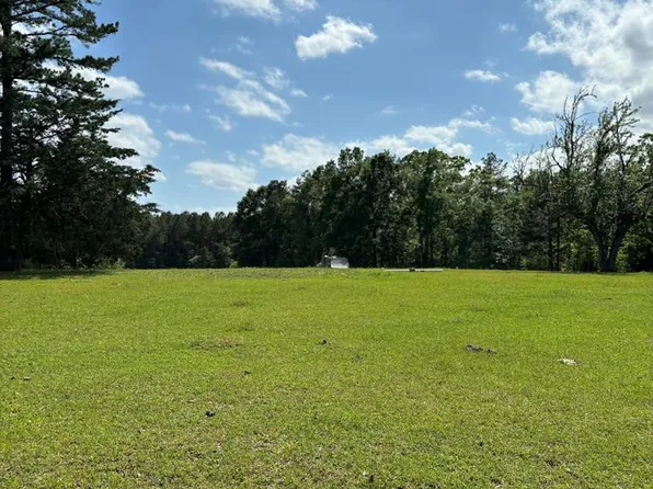 25446 Counts Rd, Lufkin, TX 75904