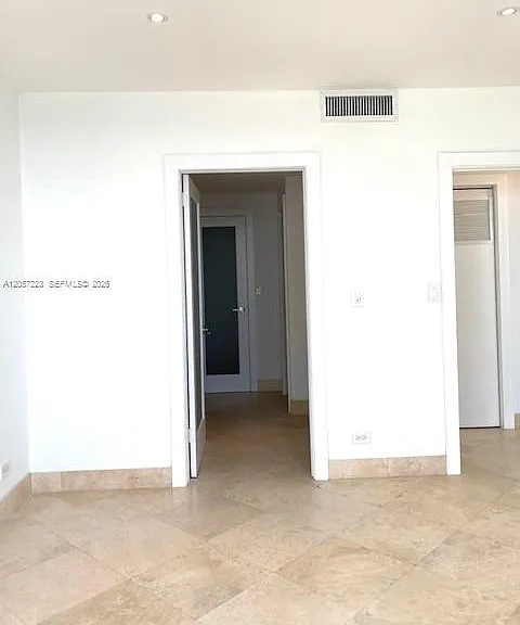 1408 Brickell Bay Dr #1009 — Photo 16