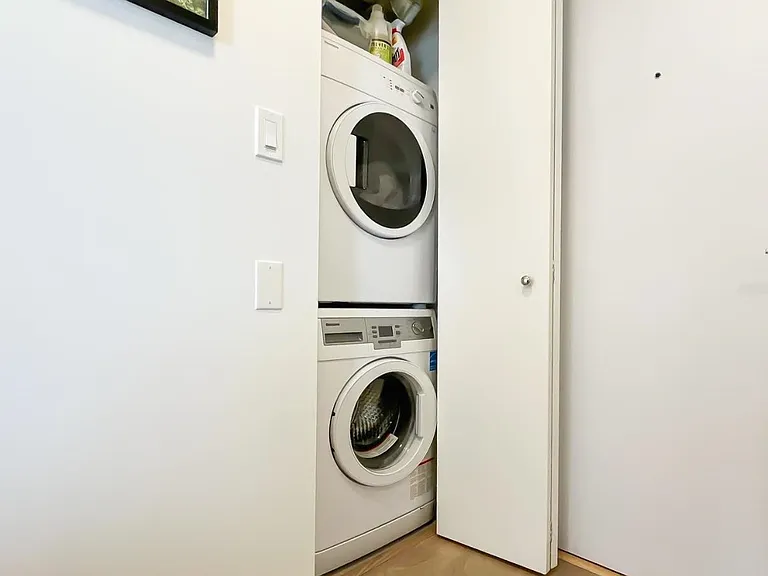 1788 Columbia St #1202 — Photo 17