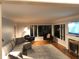 4813 Lakeview Dr, Edina, MN 55424