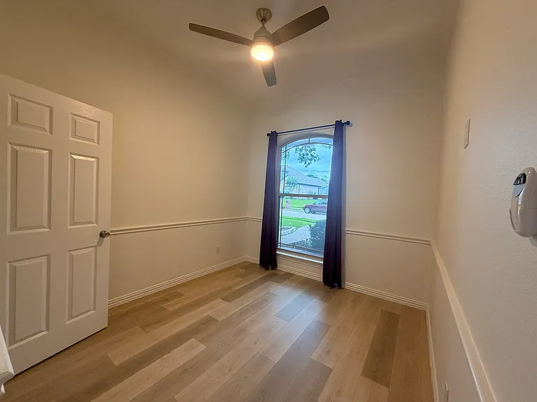 11821 Cotswold Dr — Photo 11