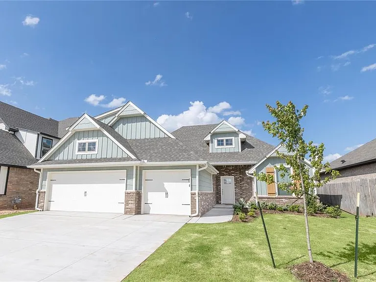 16140 Verbena Cir — Photo 1
