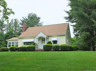 24 Ridge Rd, Wallingford, CT 06492