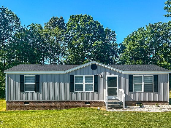 2nd image of 120 Yellington Ln