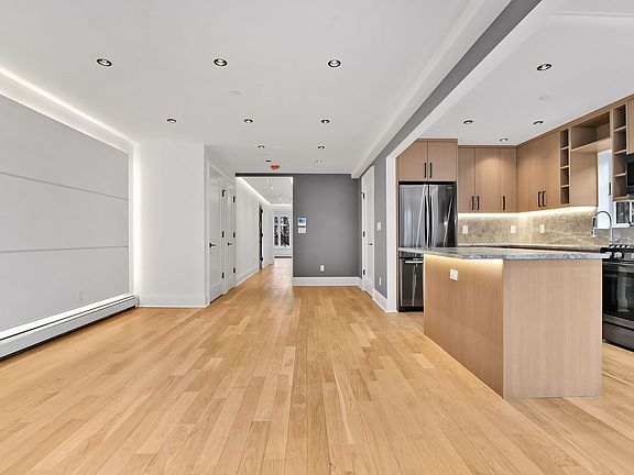 3rd image of 21-74 42nd St #Top
