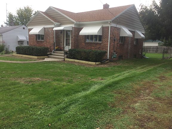 4th image of 154 Hillsdale Ave