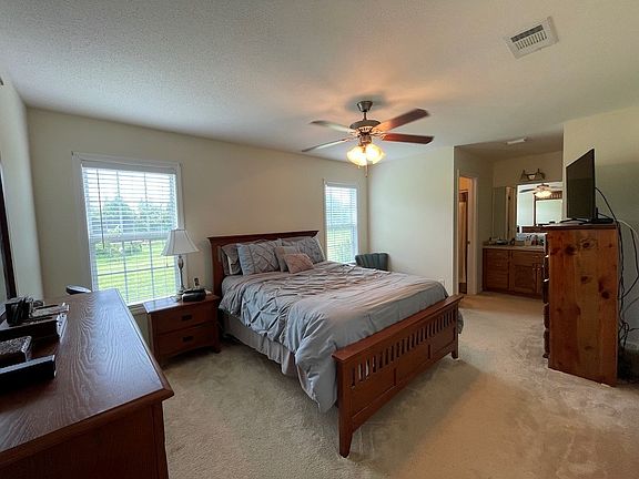 5th image of 1442 Hesperia Cir