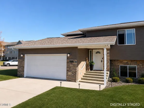 2027 Koch Dr, Bismarck, ND 58503